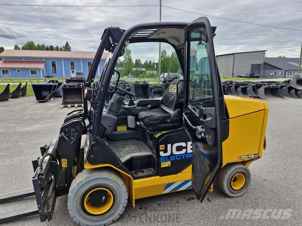 JCB TLT30-19E 2WD Teletruk Kahveltõstukid - muud