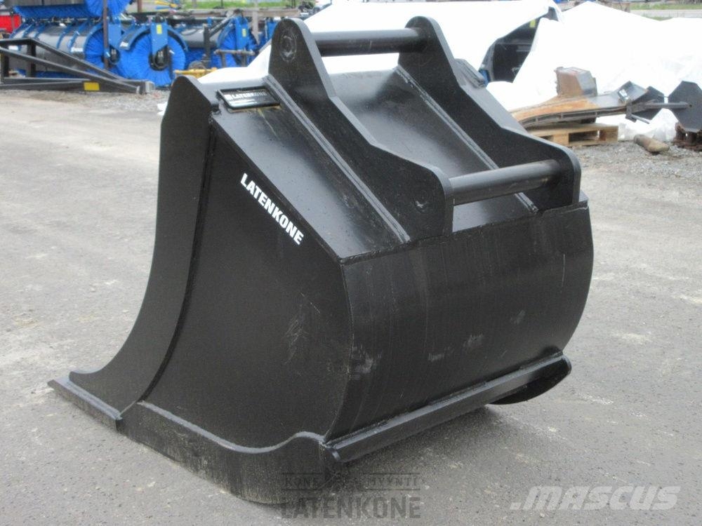 Laten Kuokkakauha 1100mm S70 Buckets