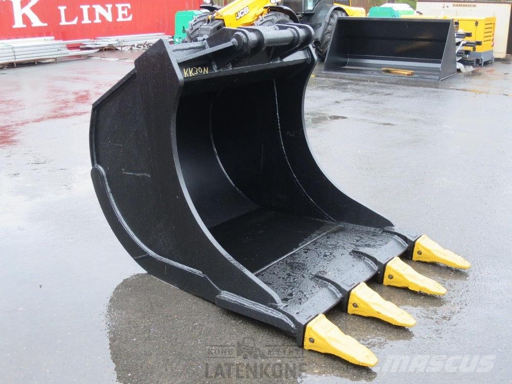 Laten Kuokkakauha 1300mm NTP20/30 kynsillä 挖斗