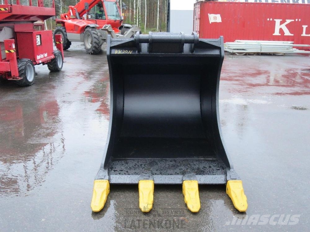 Laten Kuokkakauha 1300mm NTP20/30 kynsillä 挖斗