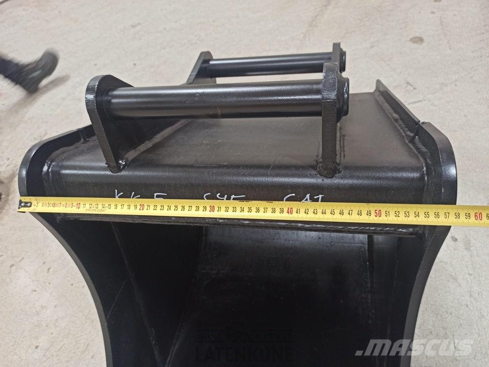 Laten Kuokkakauha 600mm S45 kynsillä 挖斗