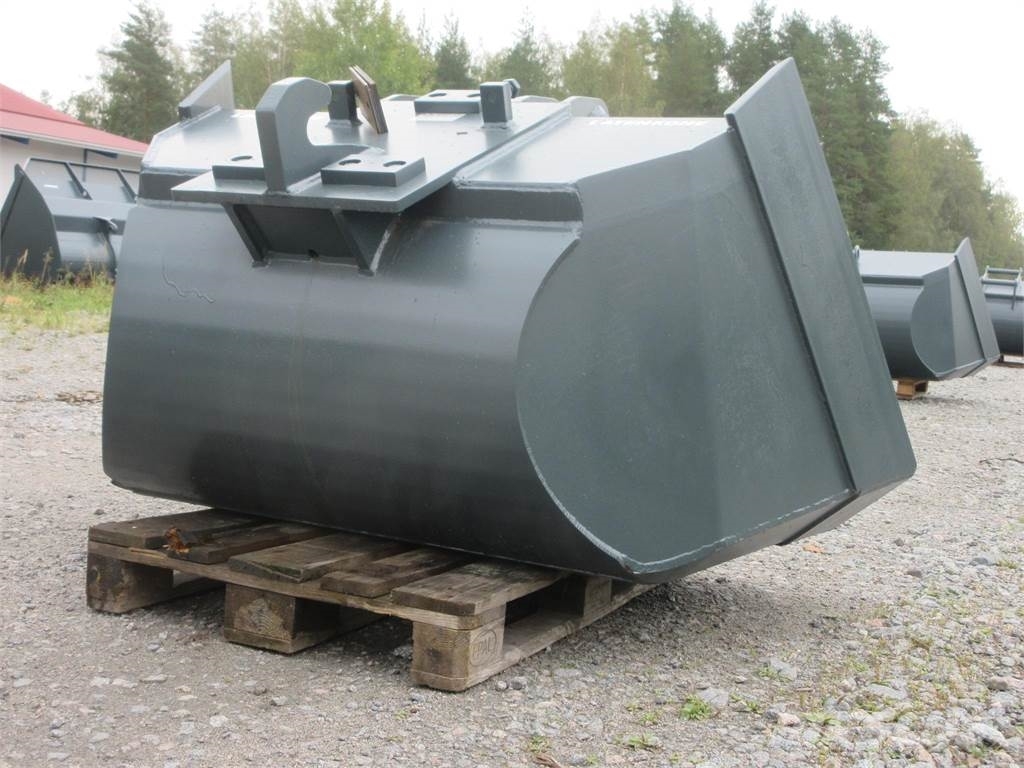 Laten Luiskaojakauha 1600/1380 700L NTP10 HW Buckets