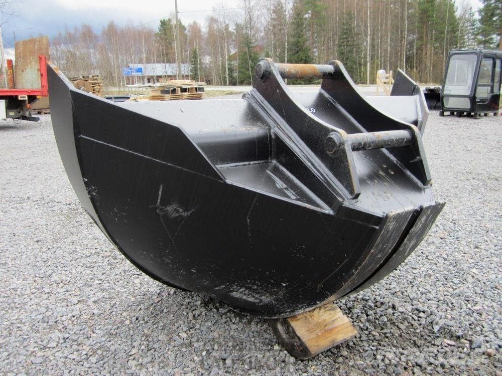 Laten Metsäojakauha 900L S60 挖斗