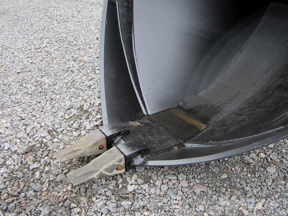 Laten Metsäojakauha 900L S60 挖斗