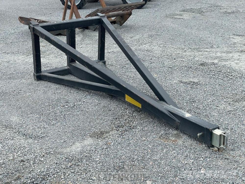 Laten Nostopuomi 3ton Merlo Buckets