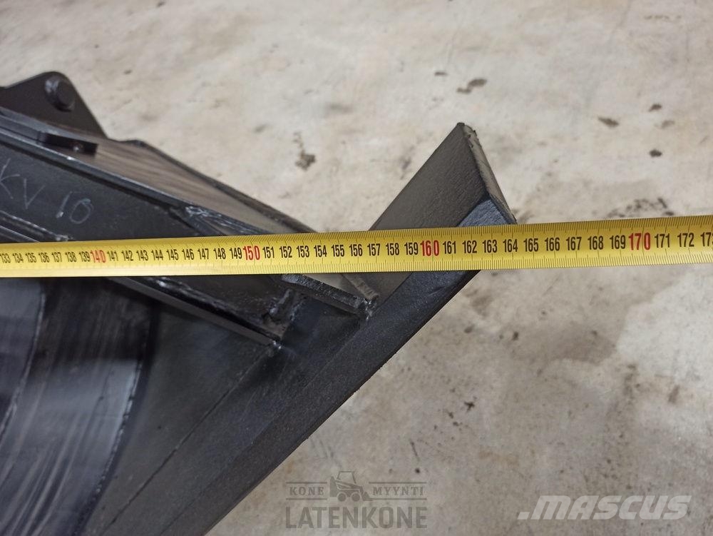 Laten Pelto-ojakauha 300L S40 5-8ton 挖斗