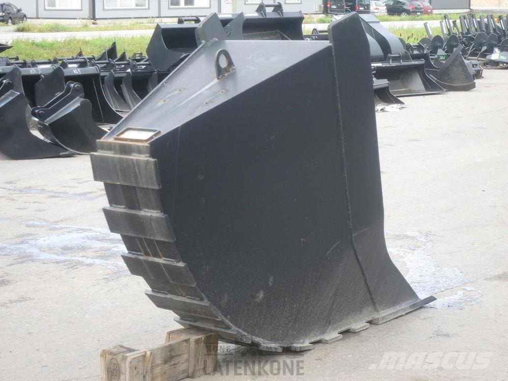 Laten Salaojakauha 300mm 500L ilman kiinnikettä 13-18ton Buckets