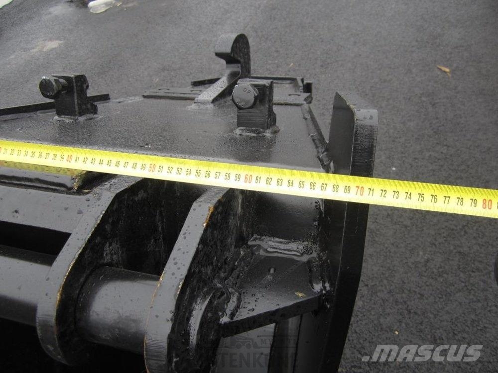 Laten Salaojakauha 300mm 500L NTP10 13-18ton Ковши