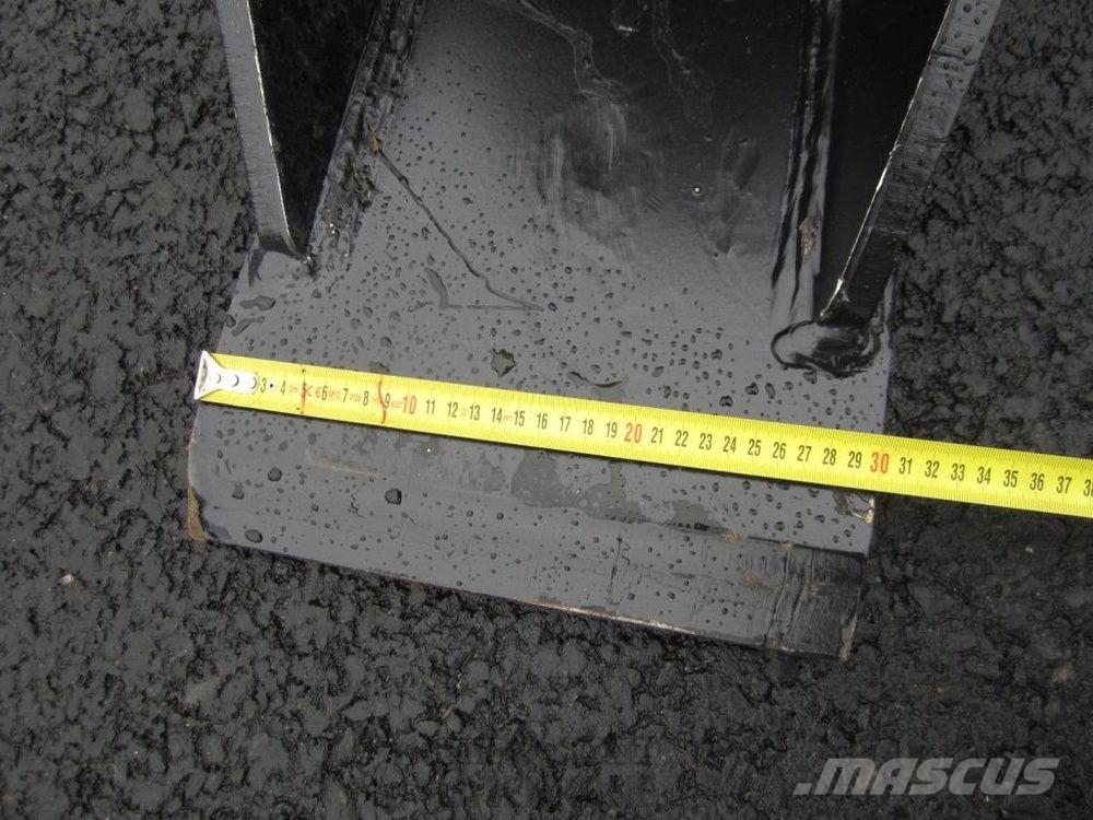 Laten Salaojakauha 300mm 500L NTP10 13-18ton Ковши
