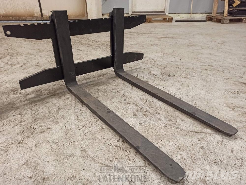 Laten Trukkipiikit 2ton 110/100cm Avant Građevinarske viljuške