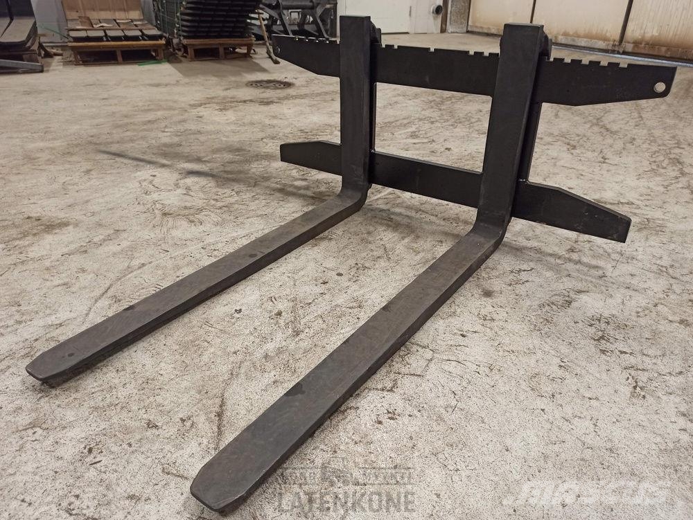 Laten Trukkipiikit 2ton 110/100cm Avant Građevinarske viljuške