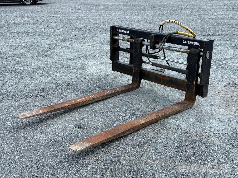 Merlo Hydrauliset trukkipiikit 5ton 150/180cm PIN Merlo Kauhat