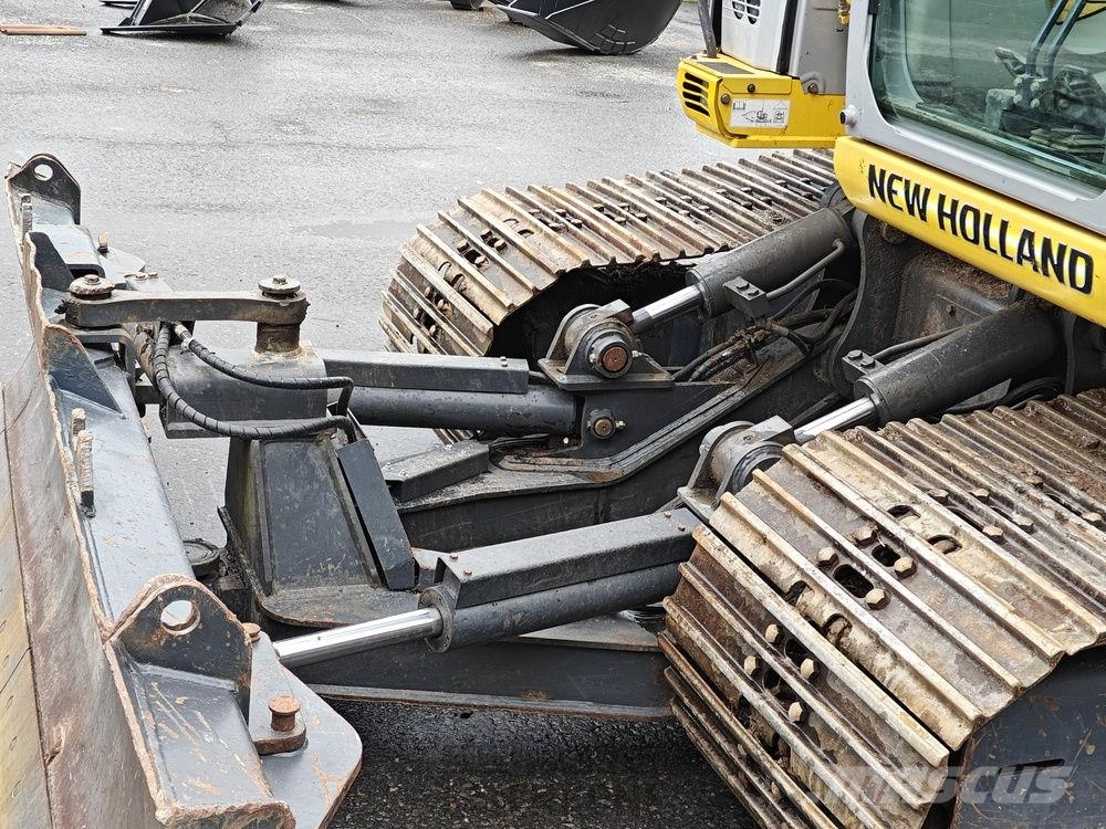New Holland E150BSR-2 Blade Runner Bageri guseničari