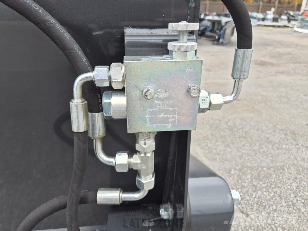 Padagas Hiekoituskauha 1500L Sand and salt spreaders