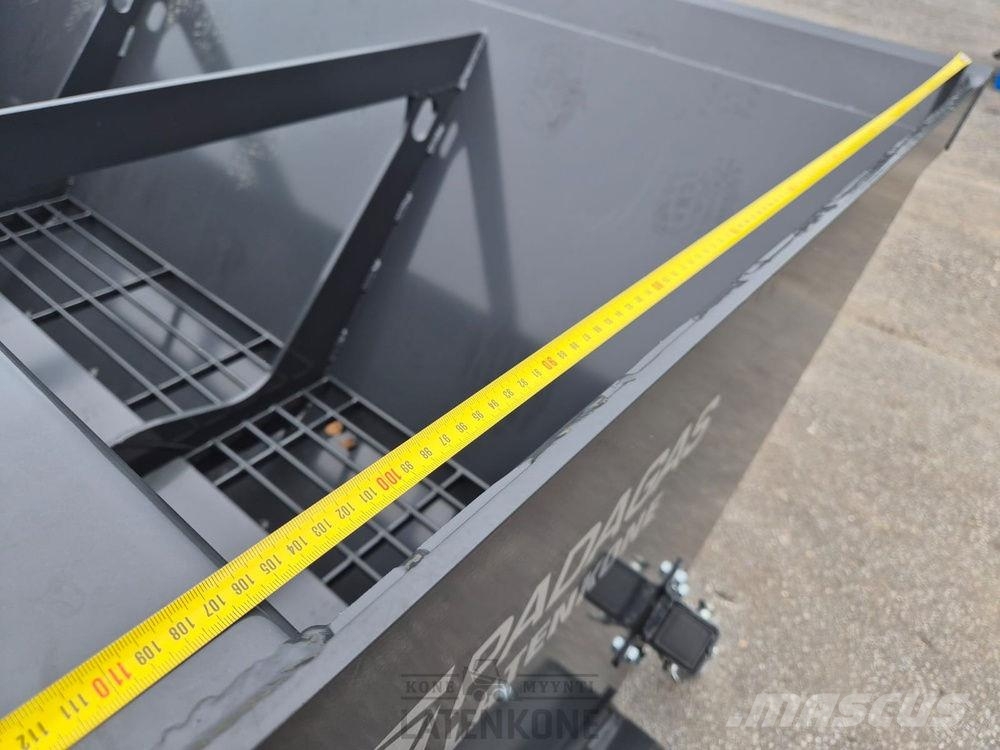 Padagas Hiekoituskauha 1500L Sand and salt spreaders