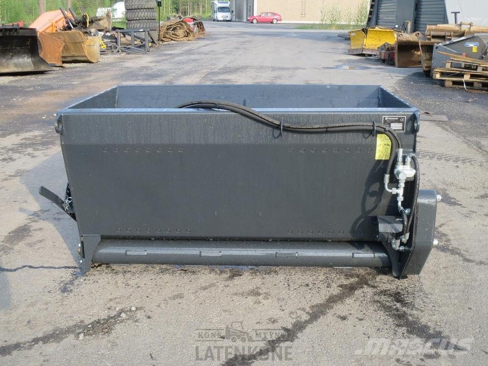 Padagas Hiekoituskauha 800L معدات نشر الرمال والملح