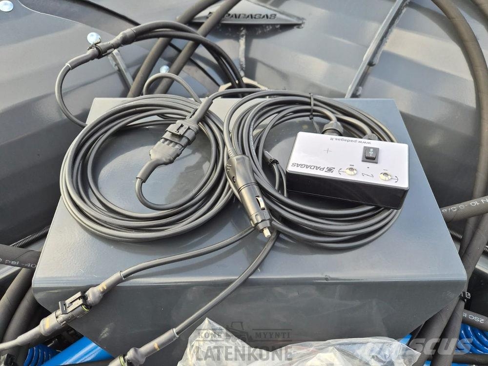 Padagas Nivelaura SSVL-32M حراثات ونصول الجليد