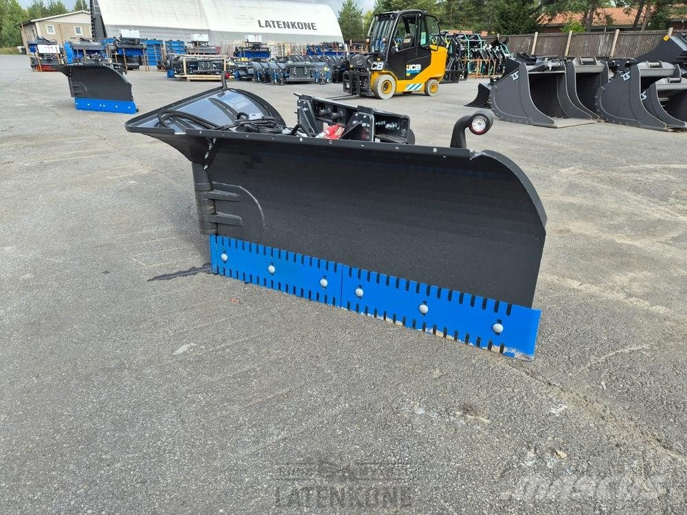 Padagas Nivelaura SSVL-32M حراثات ونصول الجليد