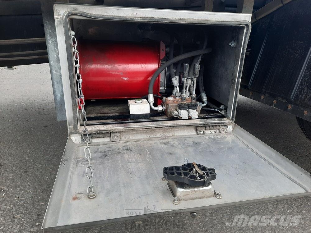 Scania P380 8x2 koneenkuljetusauto Platós / Ponyvás teherautók
