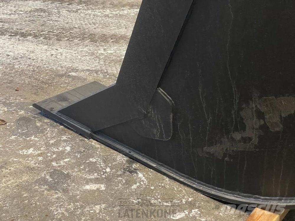 TuraSteel Vesijohtokauha 900L S70 Buckets