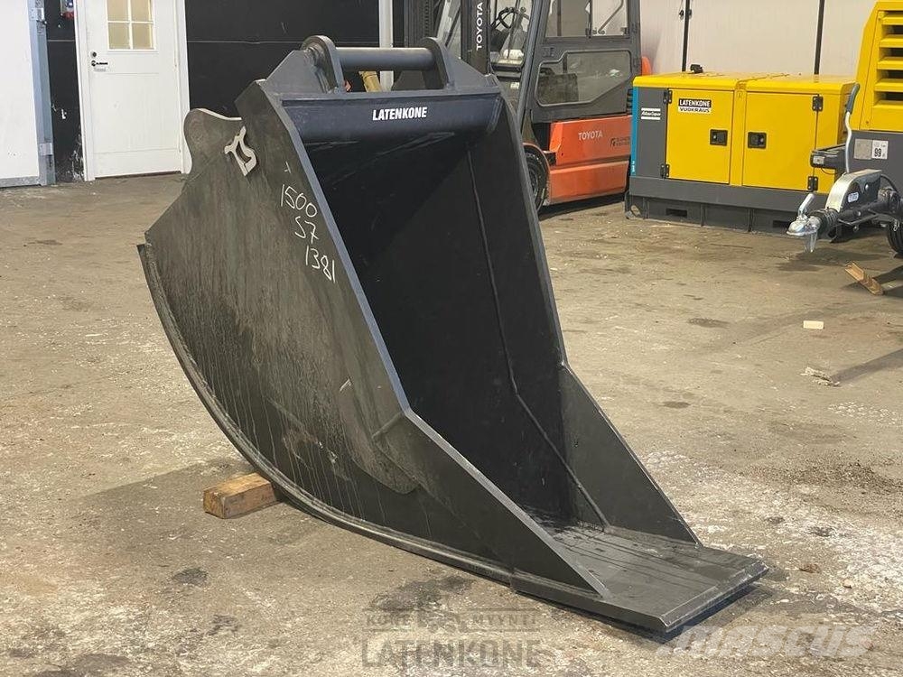 TuraSteel Vesijohtokauha 900L S70 Buckets
