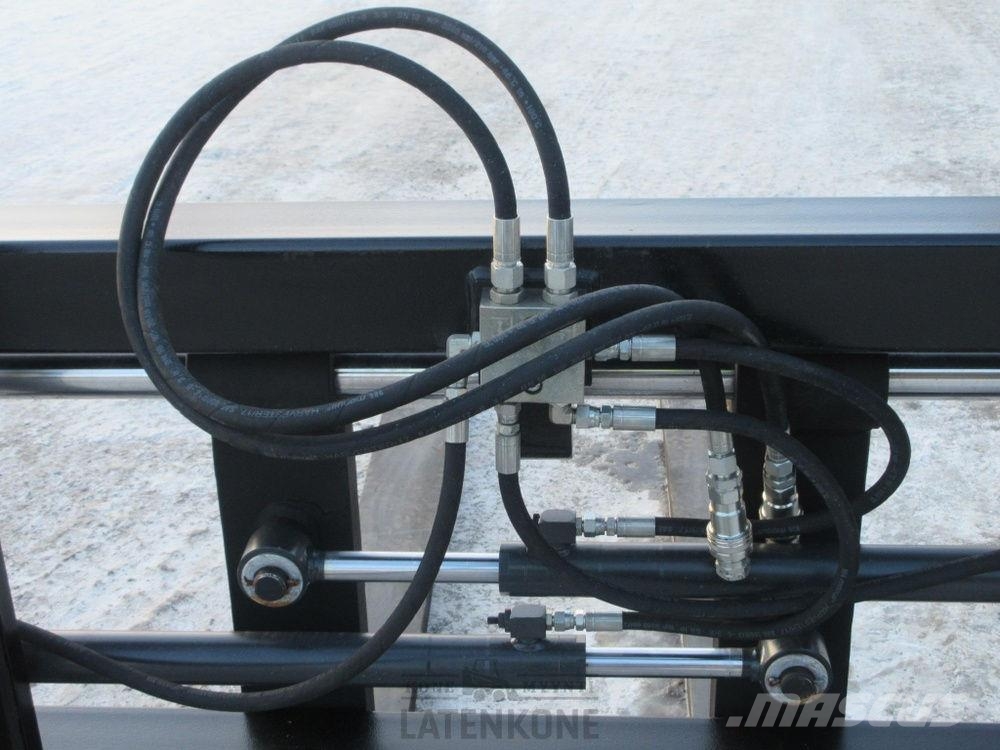 Volvo Hydrauliset trukkipiikit 5ton 150/120cm PIN Volvo Forks