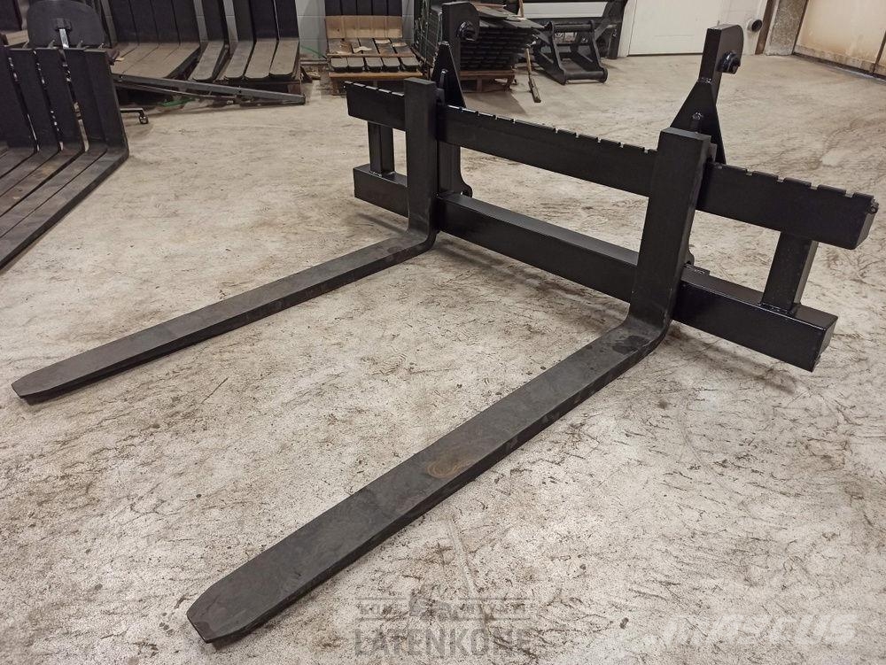 Volvo Trukkipiikit 5ton 200/150cm Volvo BM Garfos