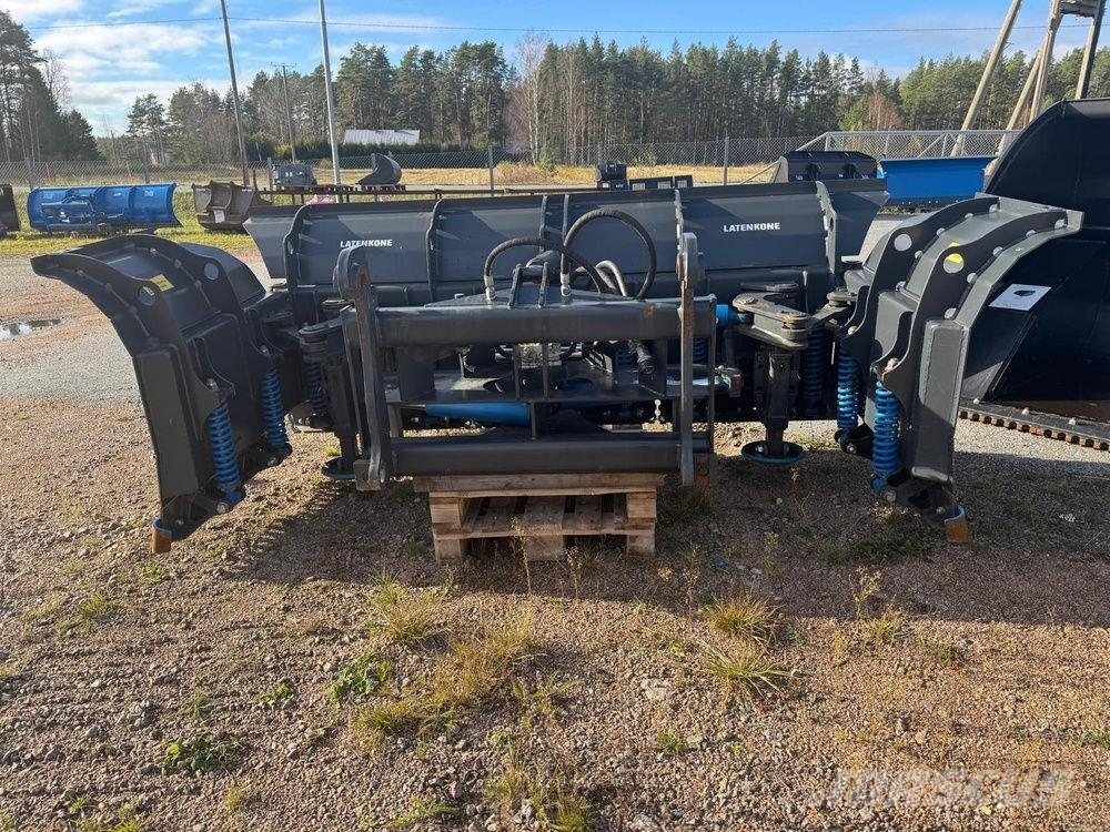 Volvo U-aura 480-280 HW Käytetty Lâminas de neve e arados