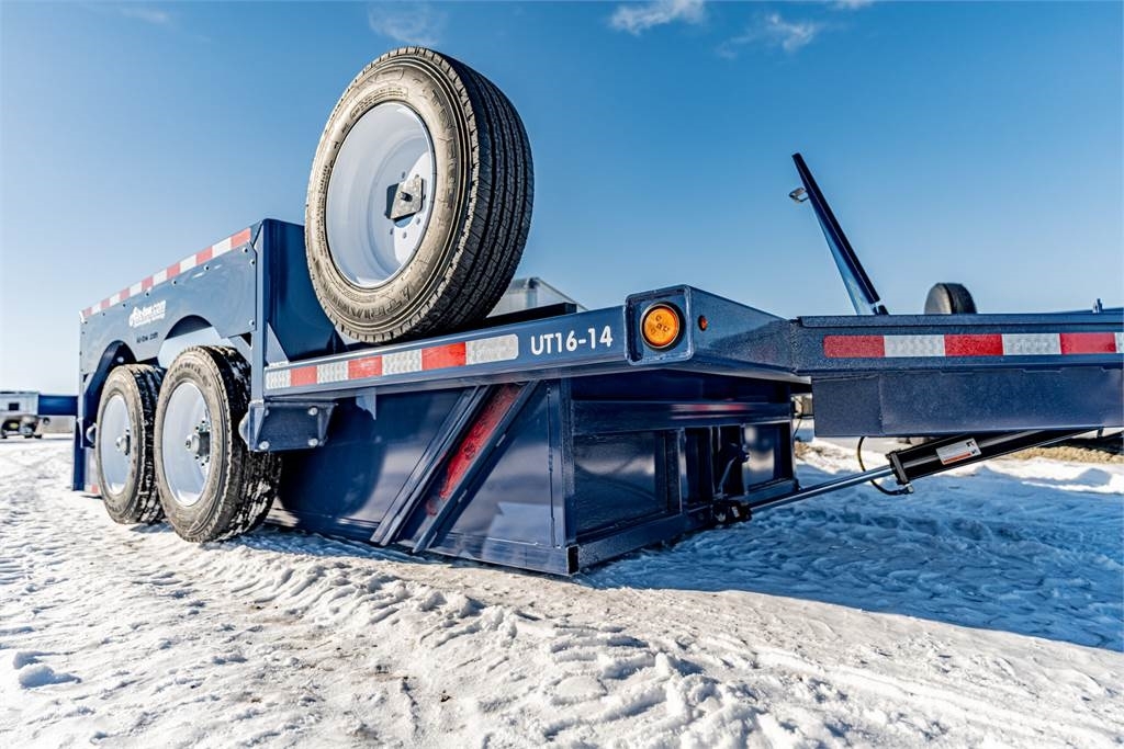 Air-Tow Trailers UT16-14 Remolques para transporte de vehículos