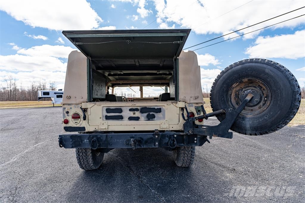 AM General HMMWV M1097R1 Other trucks