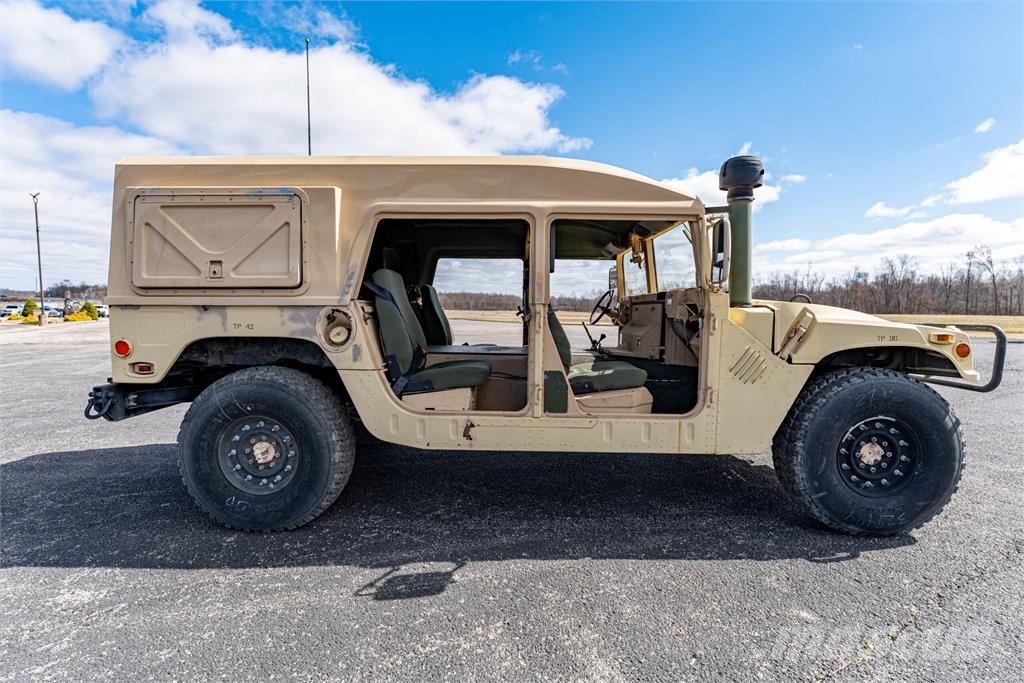 AM General HMMWV M1097R1 Other trucks