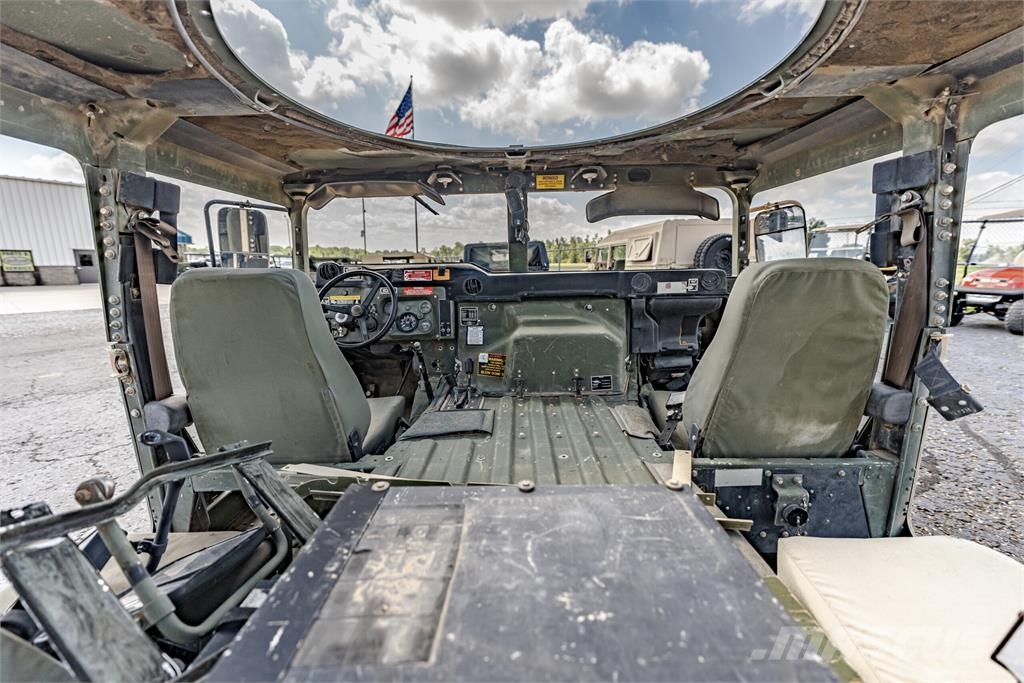 AM General HMMWV M1165A1 WB3 Other trucks
