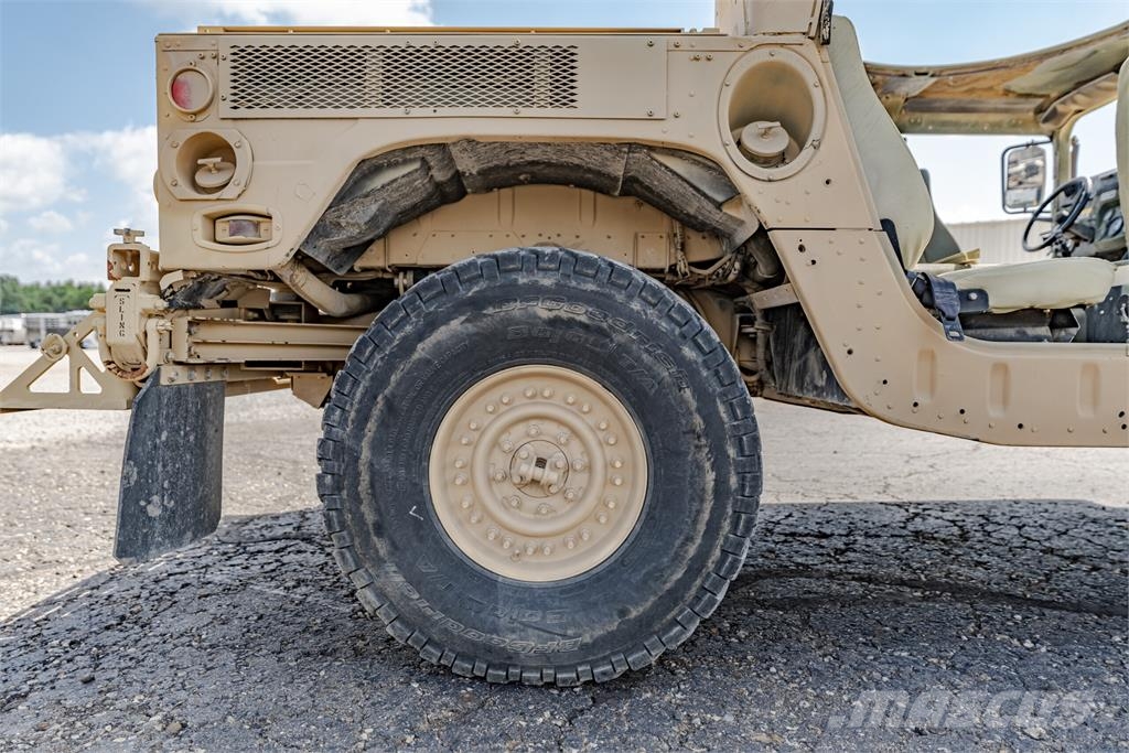 AM General HMMWV M1165A1 WB3 Other trucks