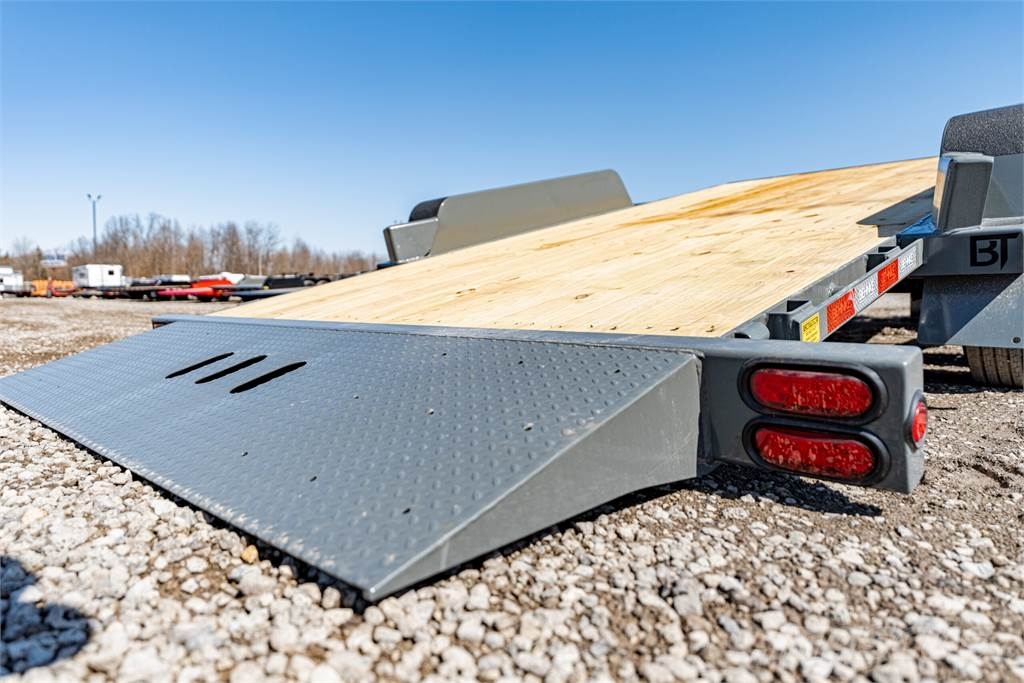 B-B TRAILER TBCT2216ET Autovežių priekabos