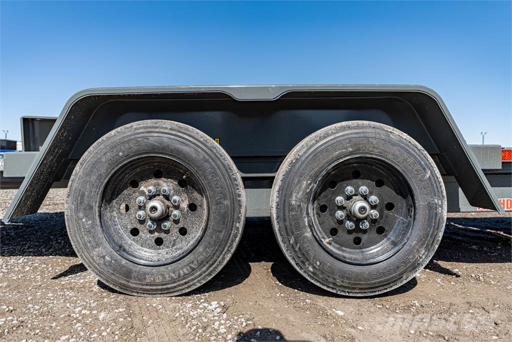 B-B TRAILER TBCT2216ET Autovežių priekabos