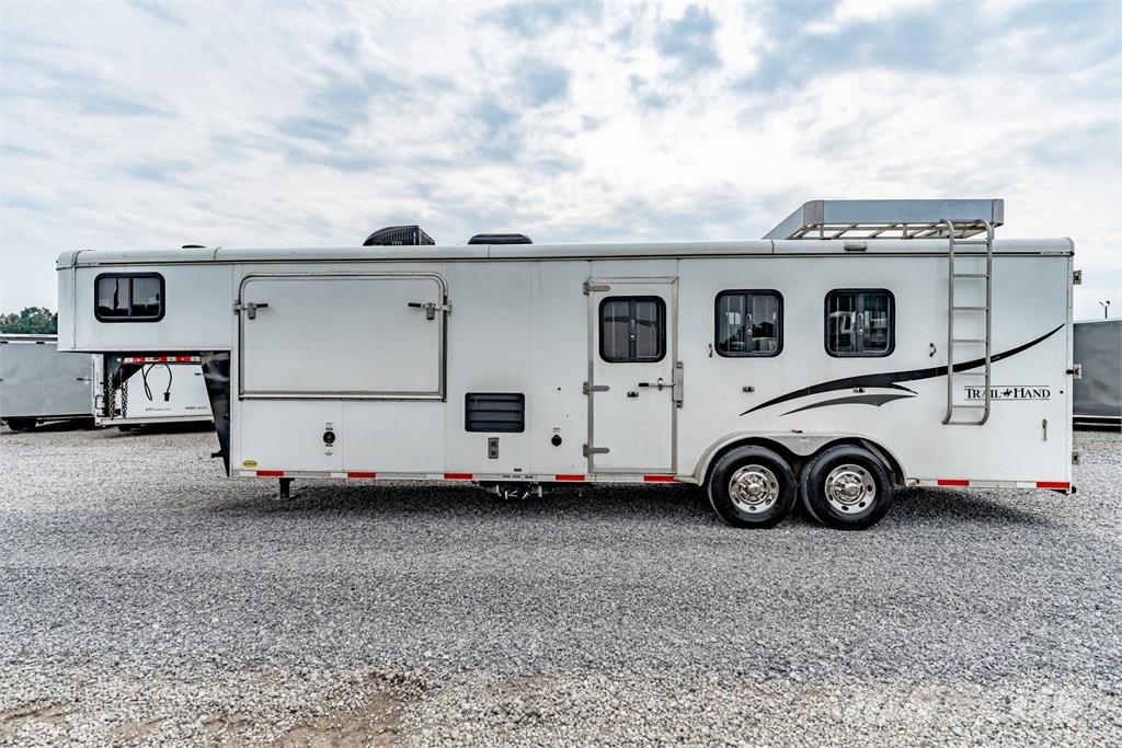 Bison COACH 7309TH Animal transport semi-trailers