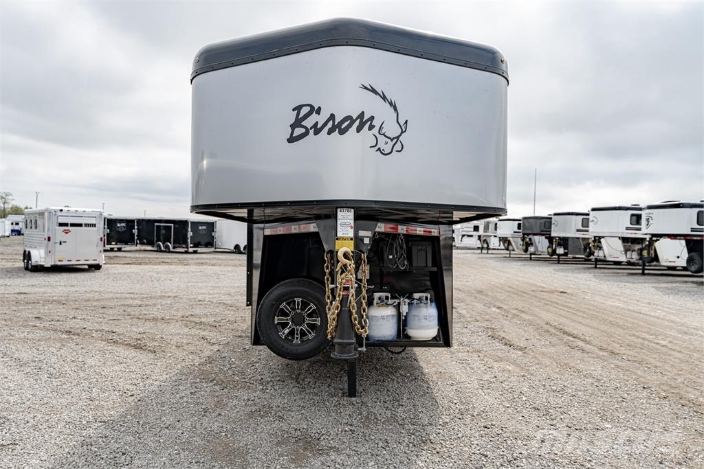 Bison COACH RG7310 Animal transport semi-trailers