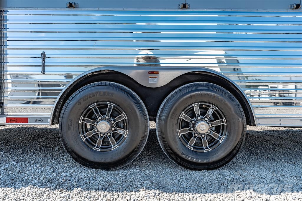 Bison COACH RG8413BS Animal transport semi-trailers