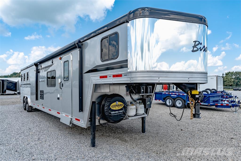 Bison COACH SV8316BS Animal transport semi-trailers