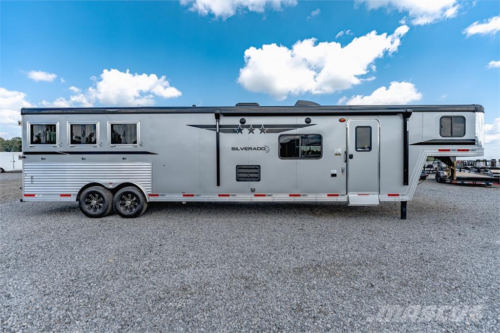 Bison COACH SV8316BS Animal transport semi-trailers