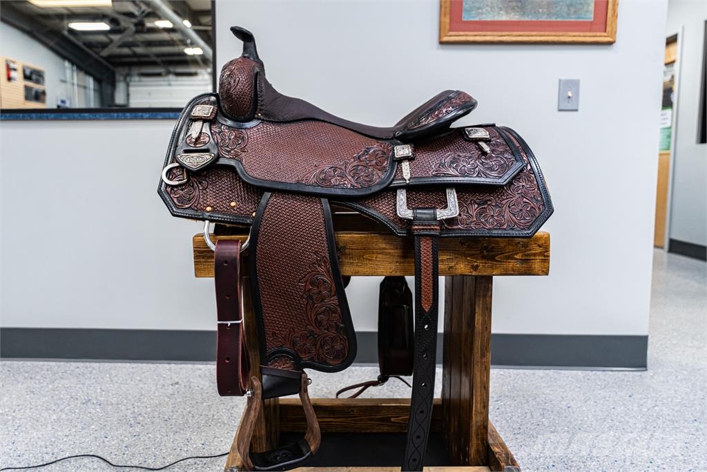  BOBS CUSTOM SADDLES LADY REINER Ostale kargo komponente