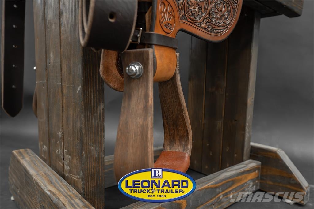 BOBS CUSTOM SADDLES REINING SADDLE 16.5IN 其他組件