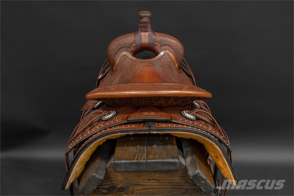 BOBS CUSTOM SADDLES REINING SADDLE 16.5IN 其他組件
