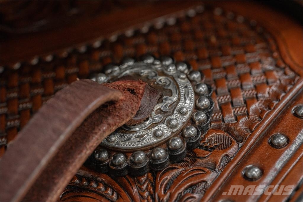 BOBS CUSTOM SADDLES REINING SADDLE 16.5IN 其他組件