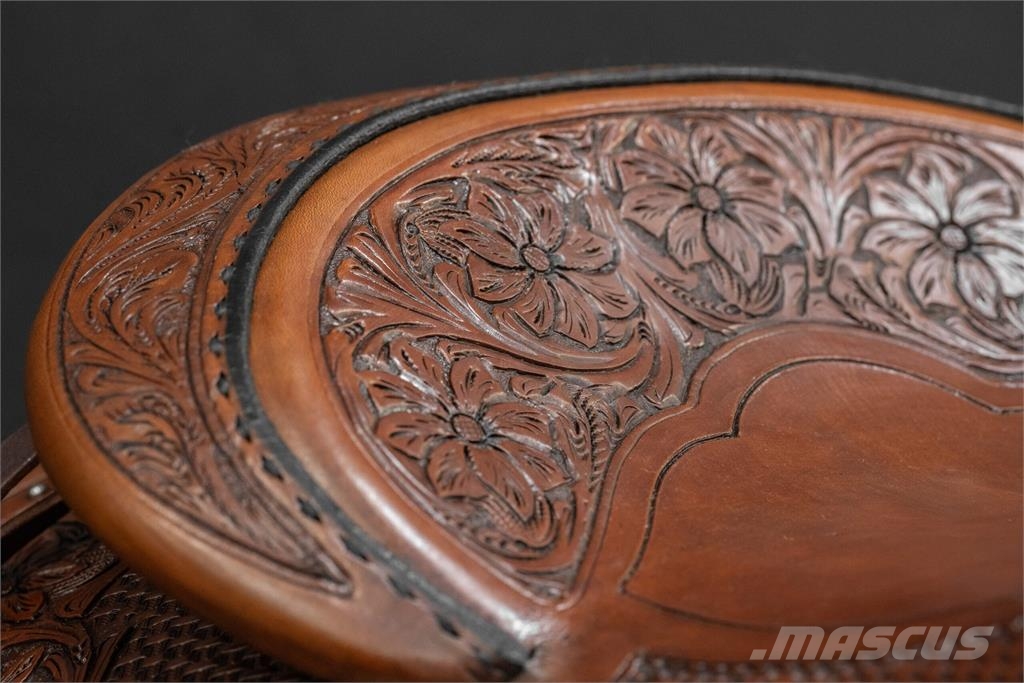 BOBS CUSTOM SADDLES REINING SADDLE 16.5IN 其他組件