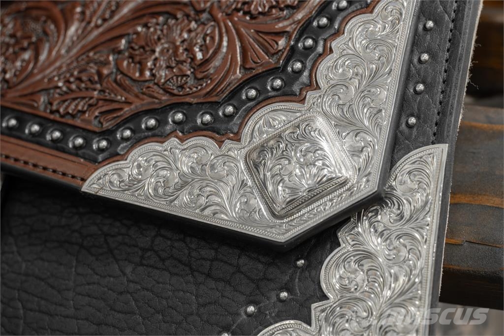 BOBS CUSTOM SADDLES SILVER SHOW SADDLE 16IN 其他組件