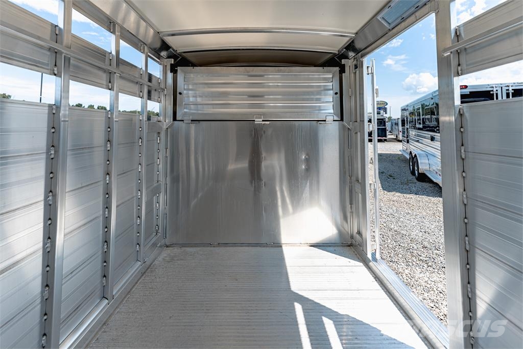 Cimarron TRAILERS LS20G Трейлери для транспортування тварин