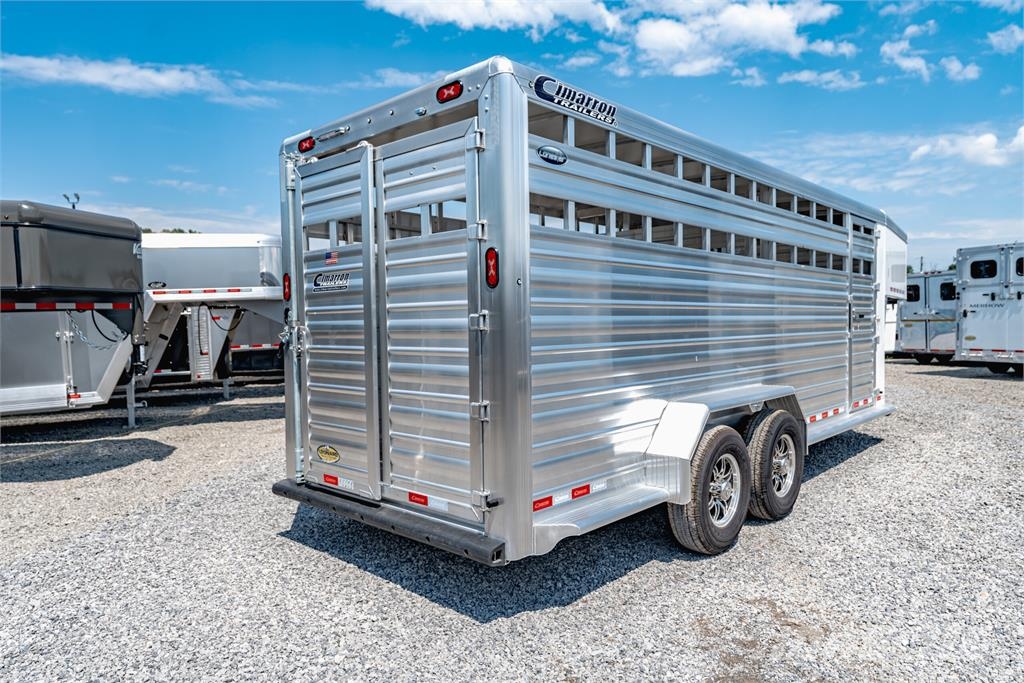 Cimarron TRAILERS LS20G Трейлери для транспортування тварин