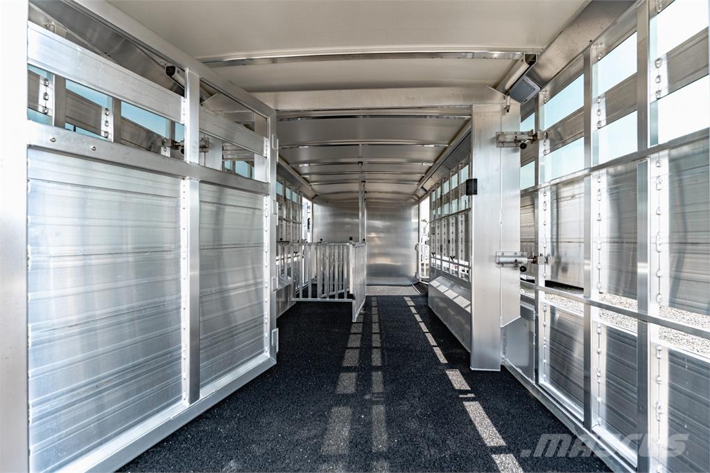 Cimarron TRAILERS LS24G Трейлери для транспортування тварин
