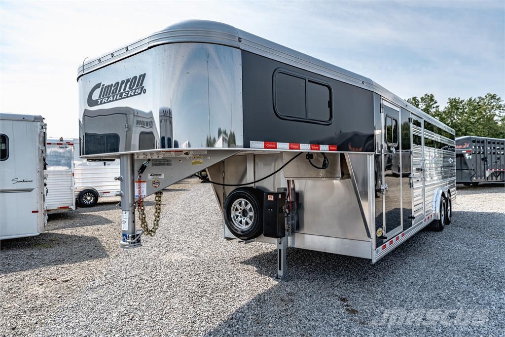 Cimarron TRAILERS LS24G Трейлери для транспортування тварин